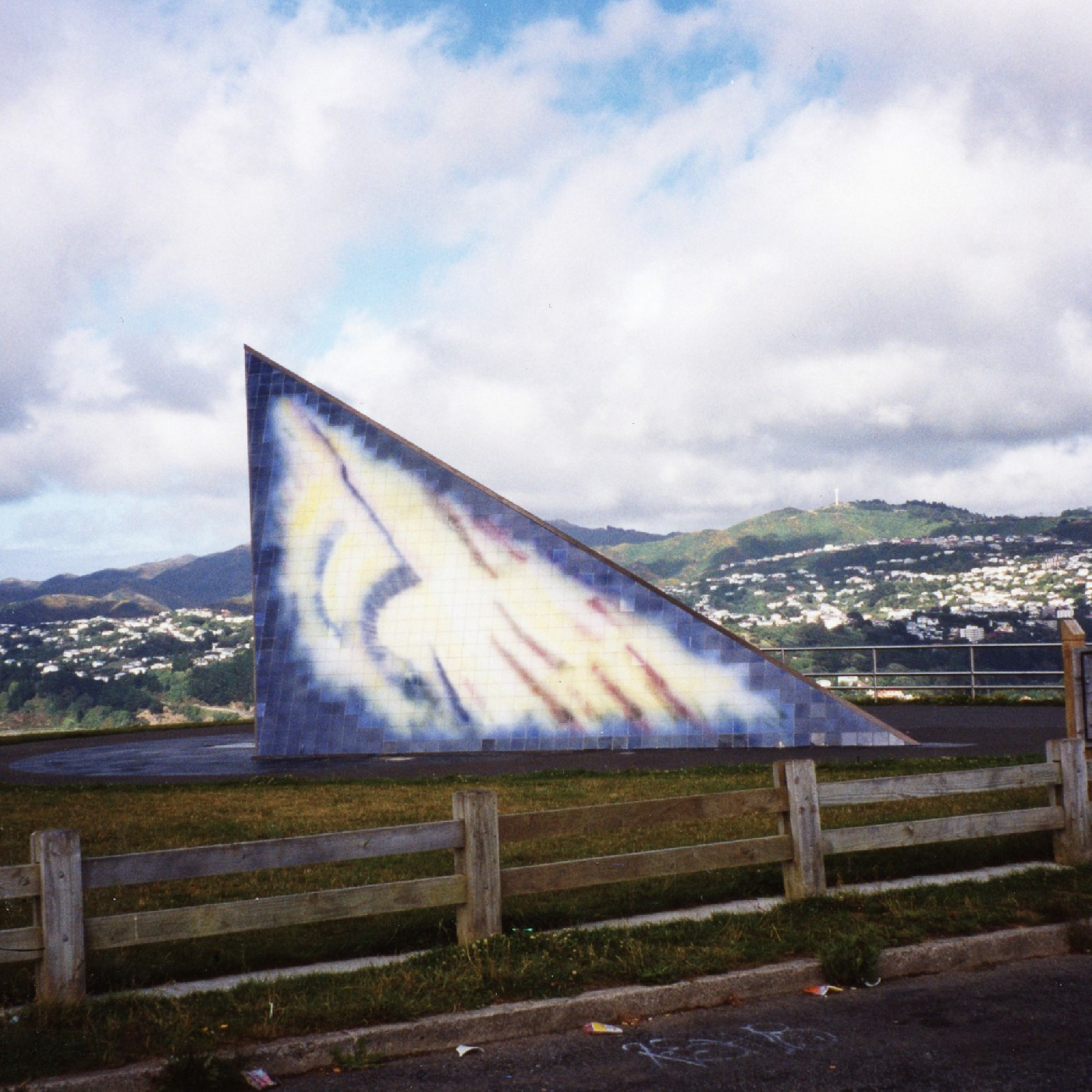Byrd Memorial (1993), Doreen Blumhardt 