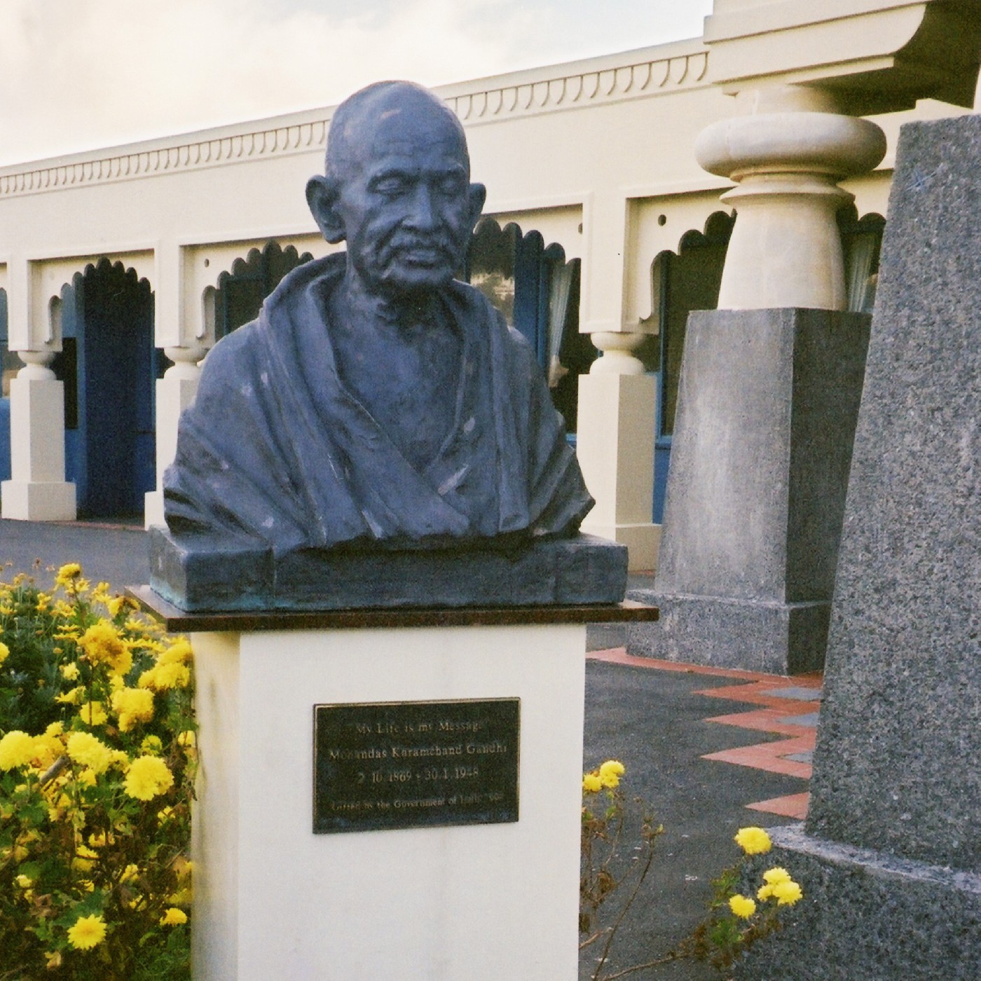 Mahatma Gandhi (bust), Wellington Indian and Cultural Centre