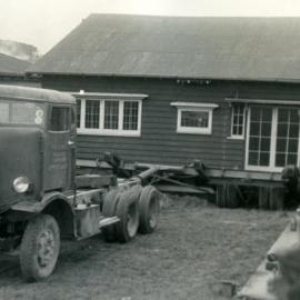 Parry Contractors house removal 