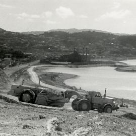Evans Bay reclamation works (I)