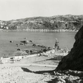 Lyall Bay breakwater construction (IV)