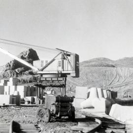 Tetrapods for breakwater