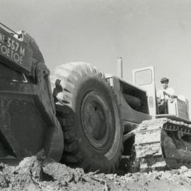 Earthworks machinery (II)