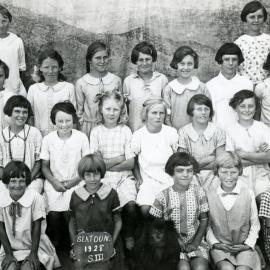 Seatoun School, Standard 3 girls class of 1928