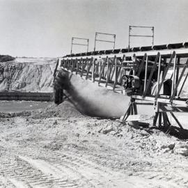 Evans Bay reclamation works (II)