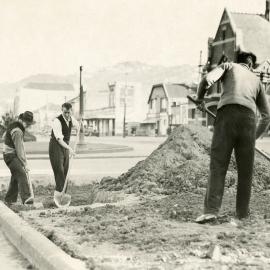 Landscaping work in Cambridge Terrace