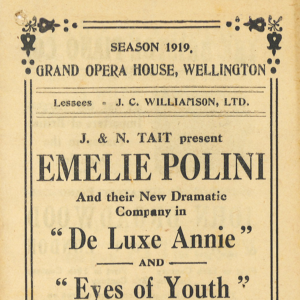 J. & N. Tait: "De Luxe Annie"