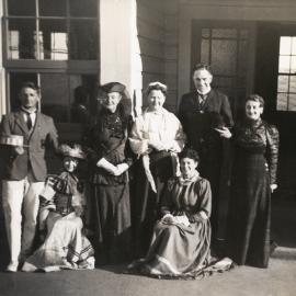 Cast members of "Dark Brown"