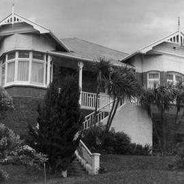 137 Clyde Street, Island Bay